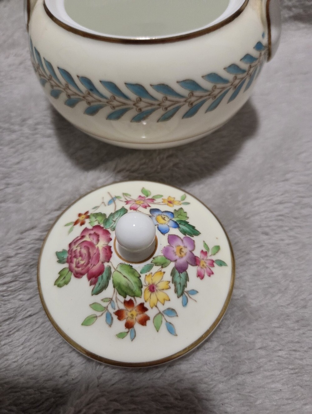 Wedgwood Sugar Bowl Woodstock Pattern - Picture 2 of 8